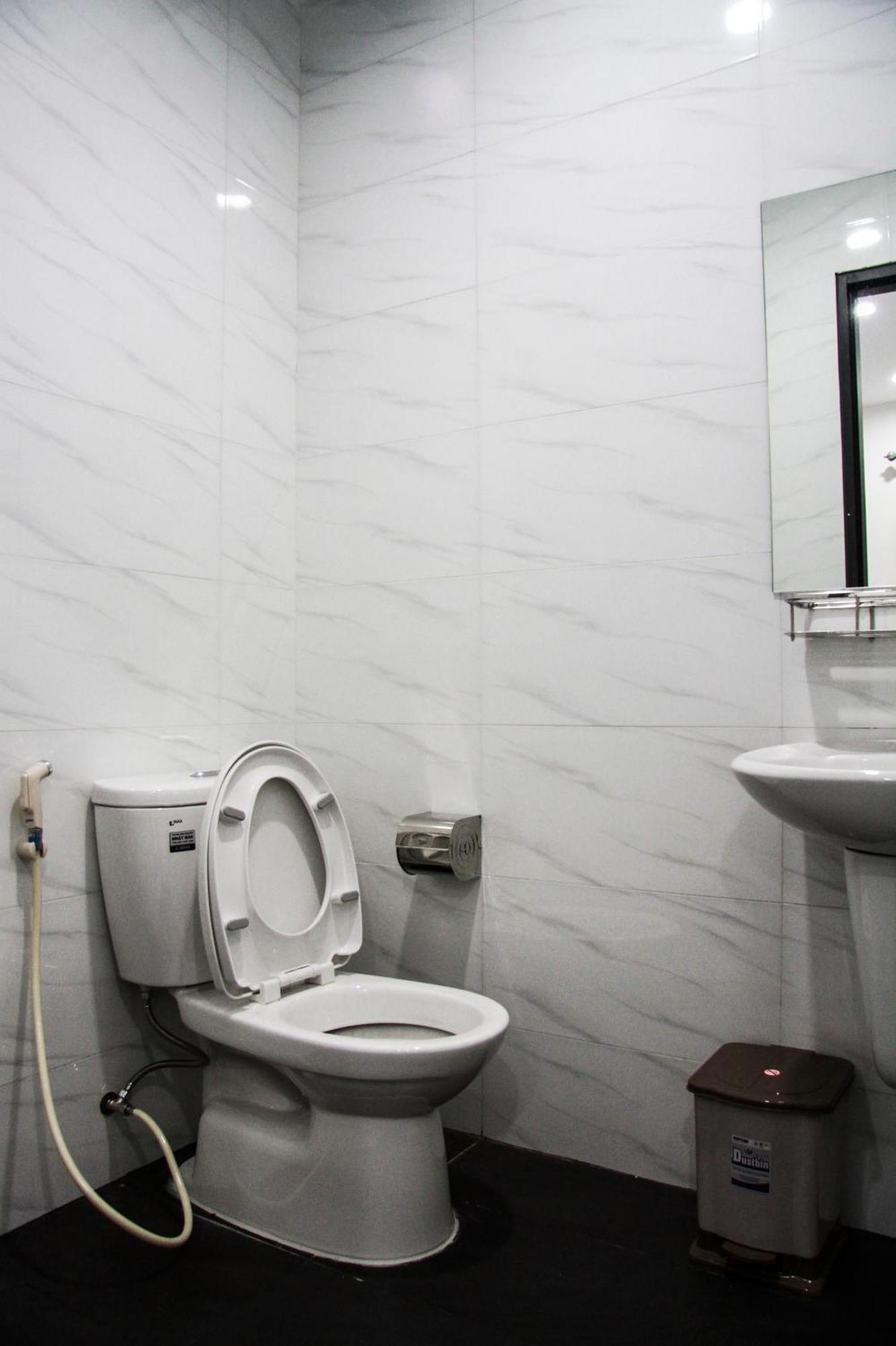 Reddoorz @ Nguyen Dinh Chieu Street Otel Ho Şi Min Dış mekan fotoğraf